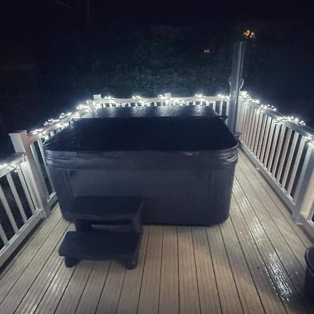 Вилла Hillingworth'S Hot Tub Retreat - St Cyrus Garvock Экстерьер фото