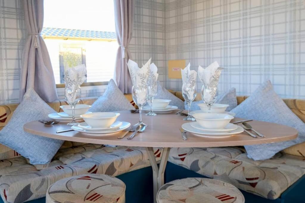 Вилла Hillingworth'S Hot Tub Retreat - St Cyrus Garvock Экстерьер фото