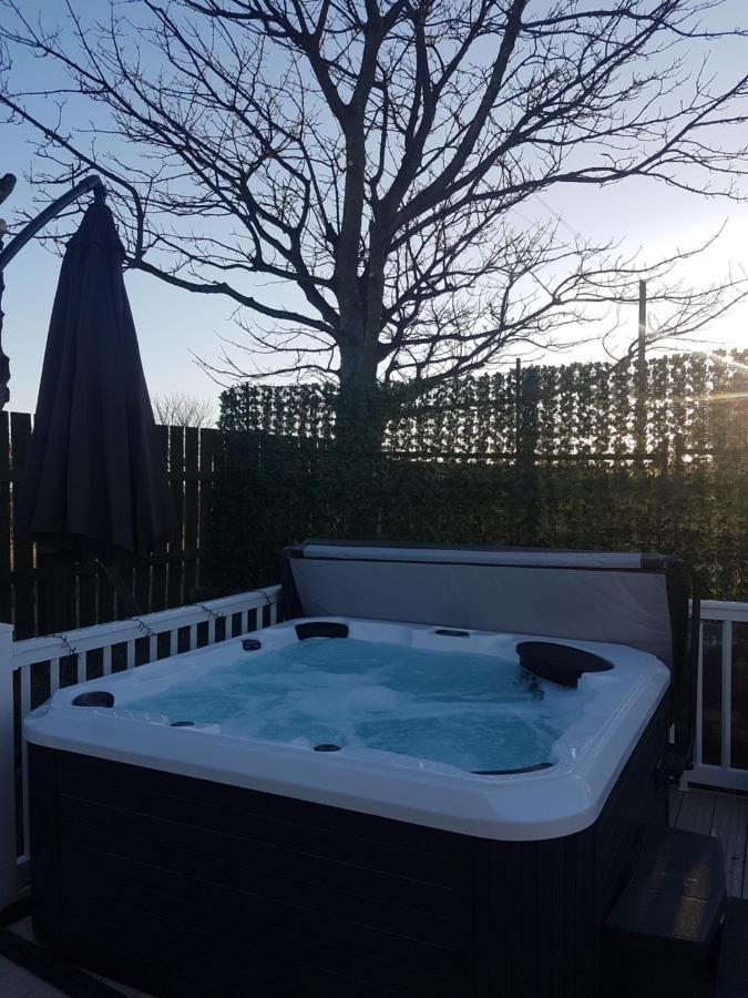 Вилла Hillingworth'S Hot Tub Retreat - St Cyrus Garvock Экстерьер фото