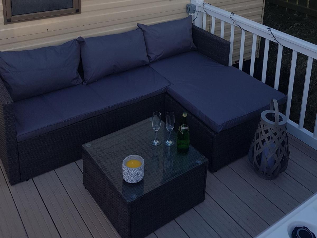 Вилла Hillingworth'S Hot Tub Retreat - St Cyrus Garvock Экстерьер фото